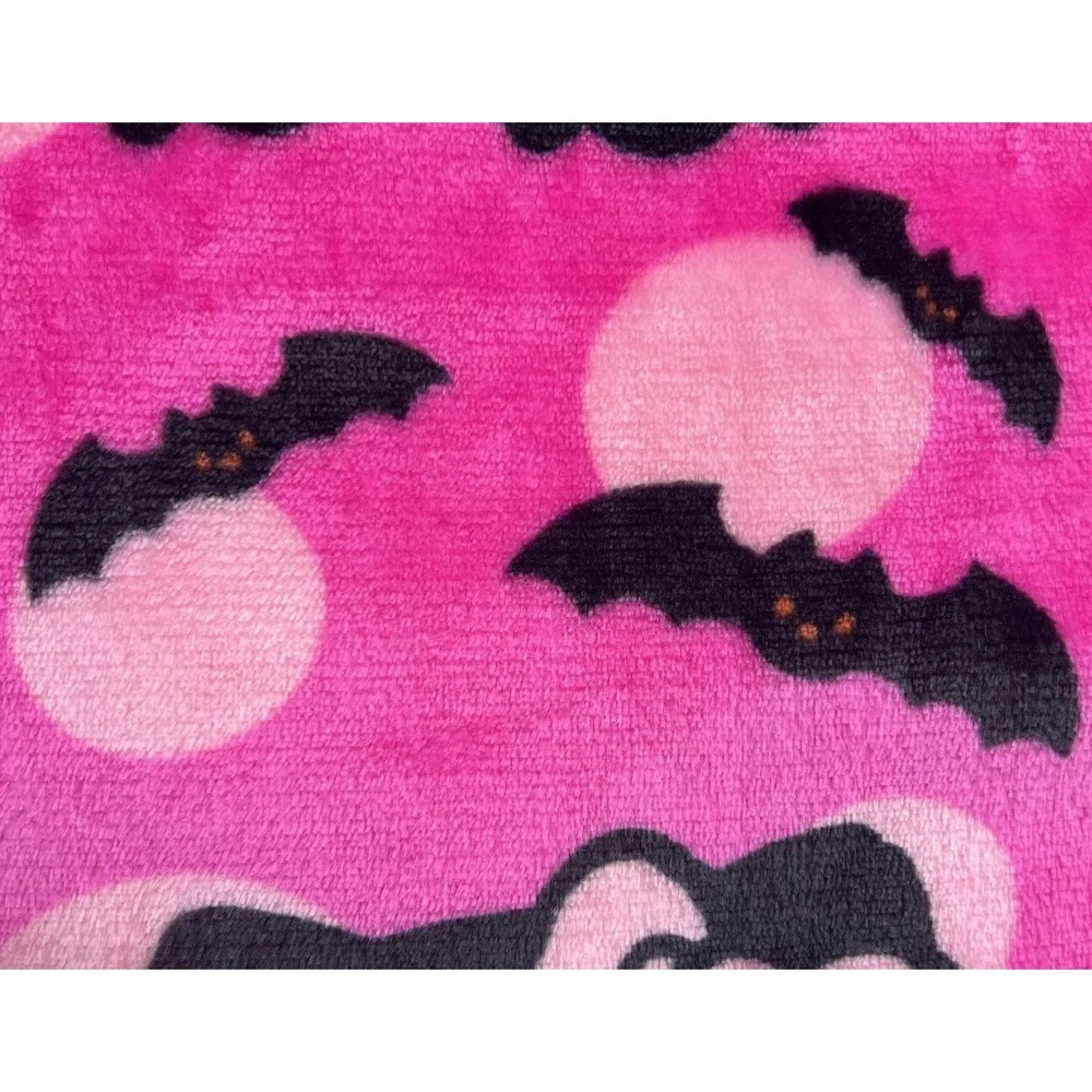 Hello Kitty Halloween Hot Pink Monster Meows Silk Plush Throw Blanket 50 X 70 🎃